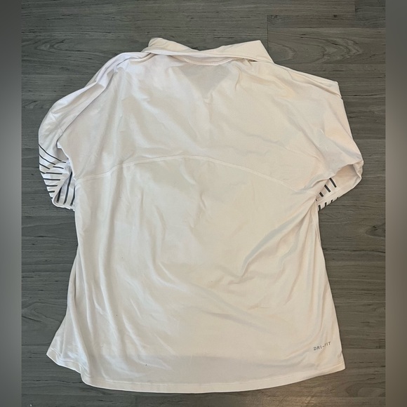 Nike Dry Fit Quarter Zip Long Sleeve Top - Picture 2 of 2